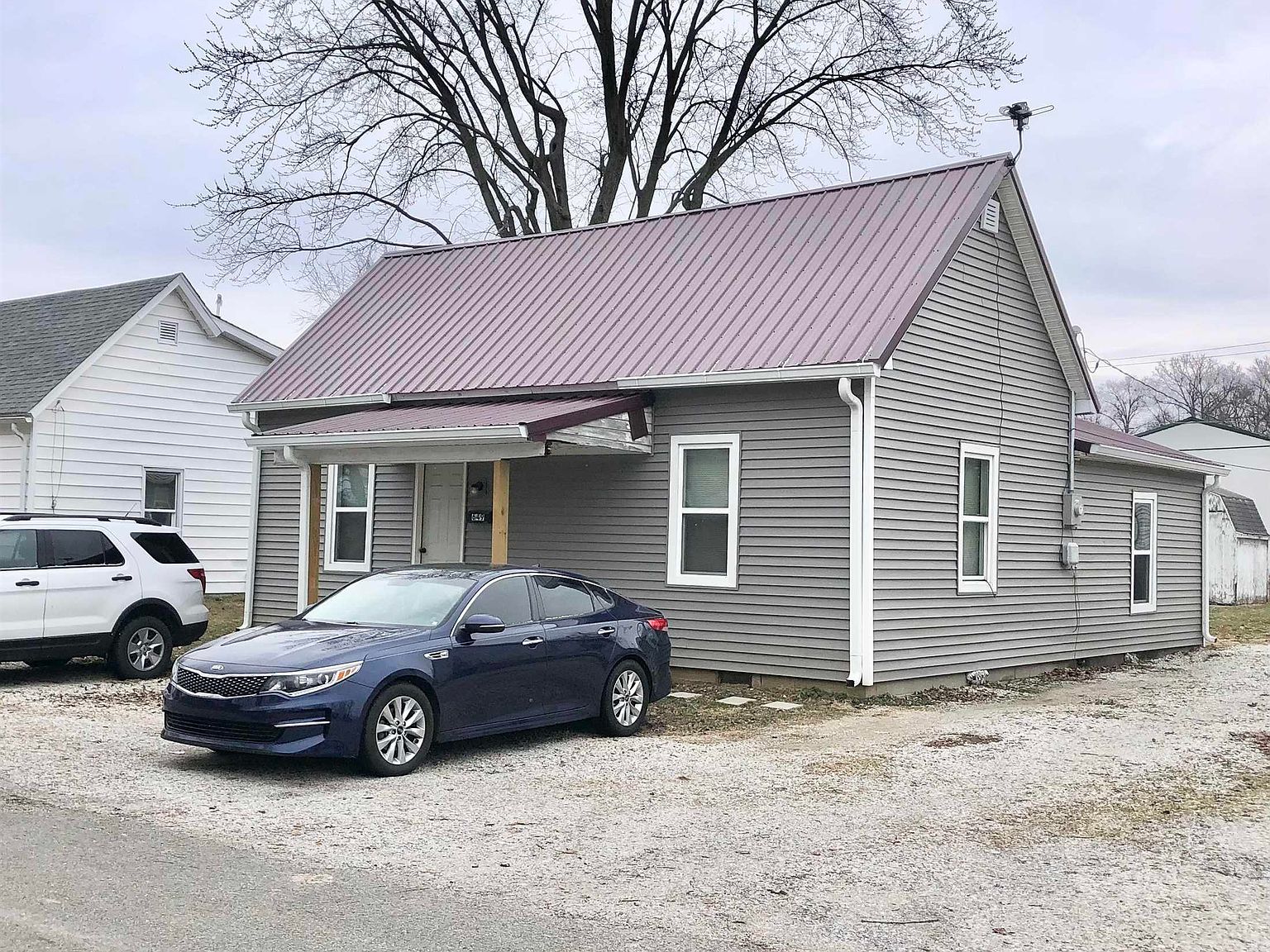 649 4th St NW, Linton, IN 47441 Zillow