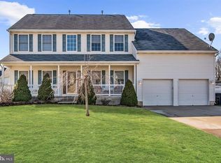 2 Downs St, Clayton, NJ 08312
