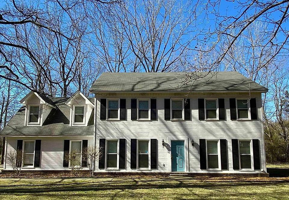1st image of 104 Tanglewood Dr