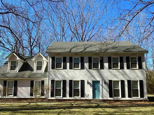 104 Tanglewood Dr