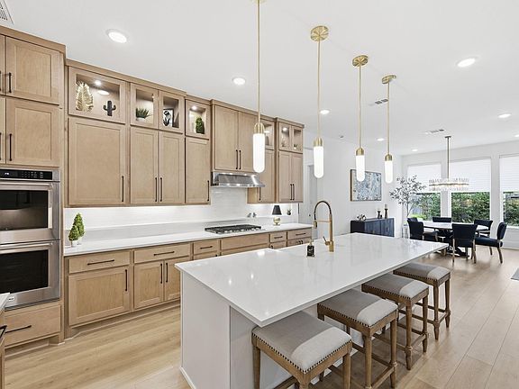 2nd image of 22089 Breakwater Ln