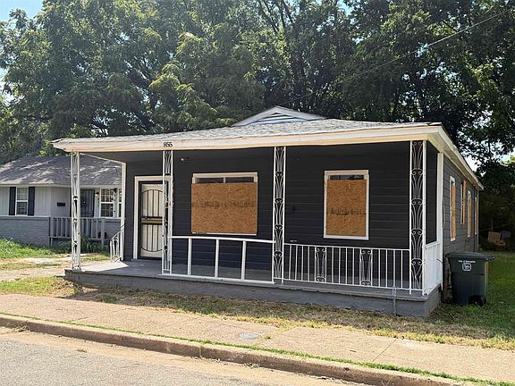 3rd image of 855 Hilton St