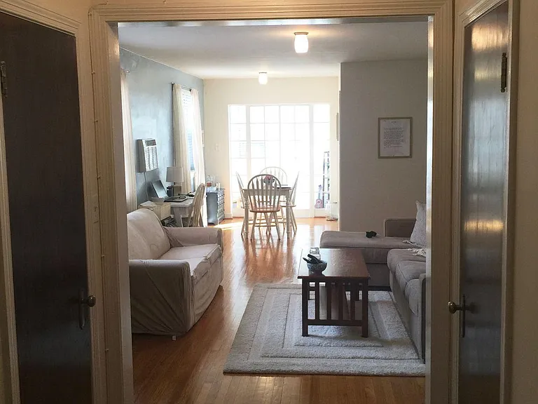 16th Street Apartments — Photo 6