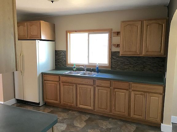 5th image of 1227 E Camp St