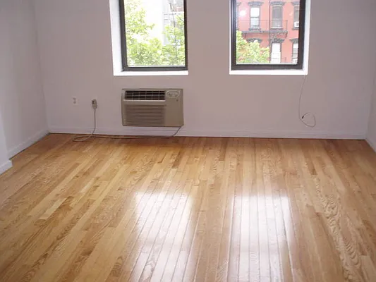 Rented by Mason Group LLC | media 20