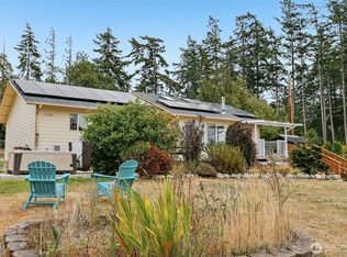 1508 Hultman Rd, Camano Island, WA 98282