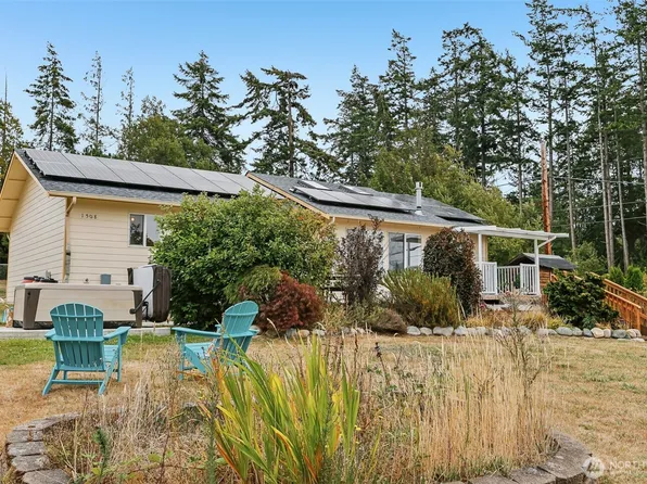 1508 Hultman Road, Camano Island, WA 98282
