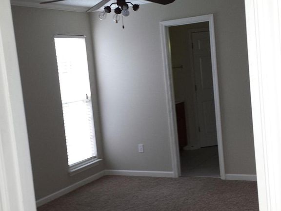 4th image of 500 N Timber Creek Dr