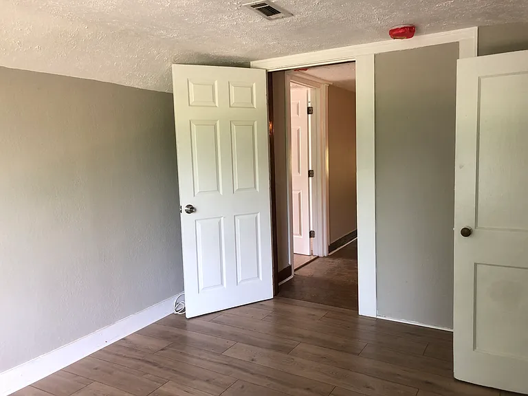 207 Fern St — Photo 16