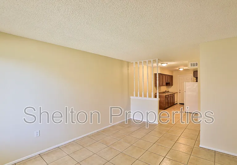 339 S Stapley Dr #105 — Photo 4