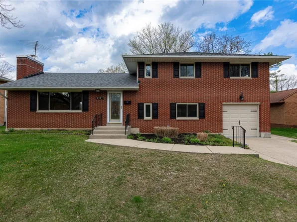 813 Lovetta Dr, Dayton, OH 45429