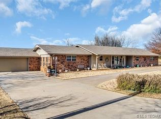 30 Alamo Rd, Ardmore, OK 73401