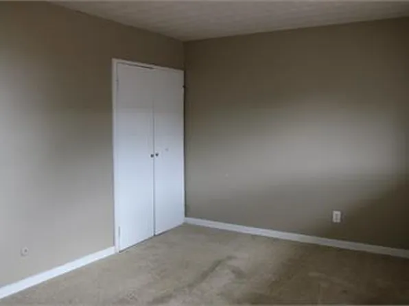 60 Township Road 1118 APT 4, Chesapeake, OH 45619