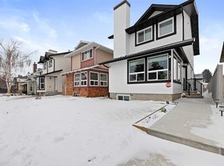 313 E Falwood Way NE, Calgary, AB T3J 1A9