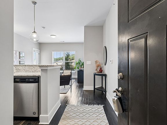 2nd image of 934 Governors Ct #208