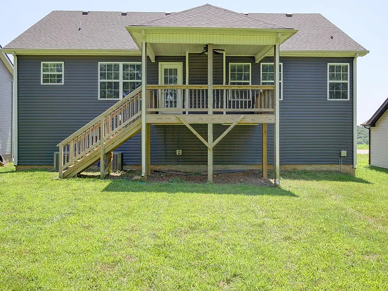 1121 Cardinal Creek Dr — Photo 12