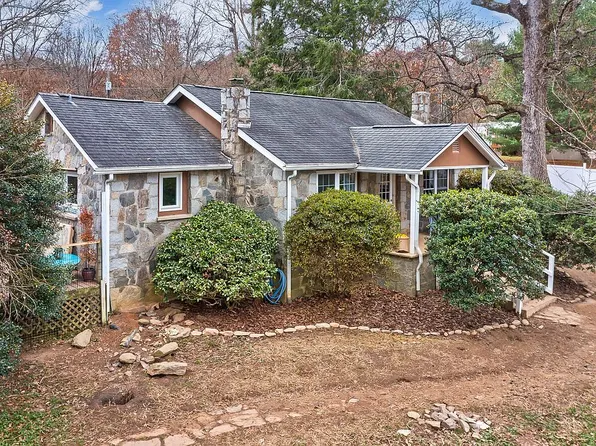 136 Flynn Branch Rd, Fletcher, NC 28732