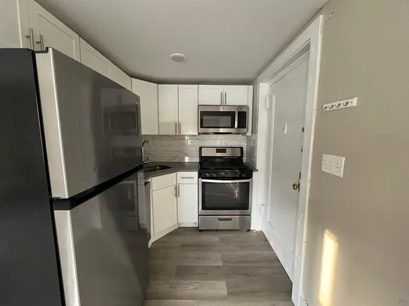 2502 John F Kennedy Boulevard image 1 of 6