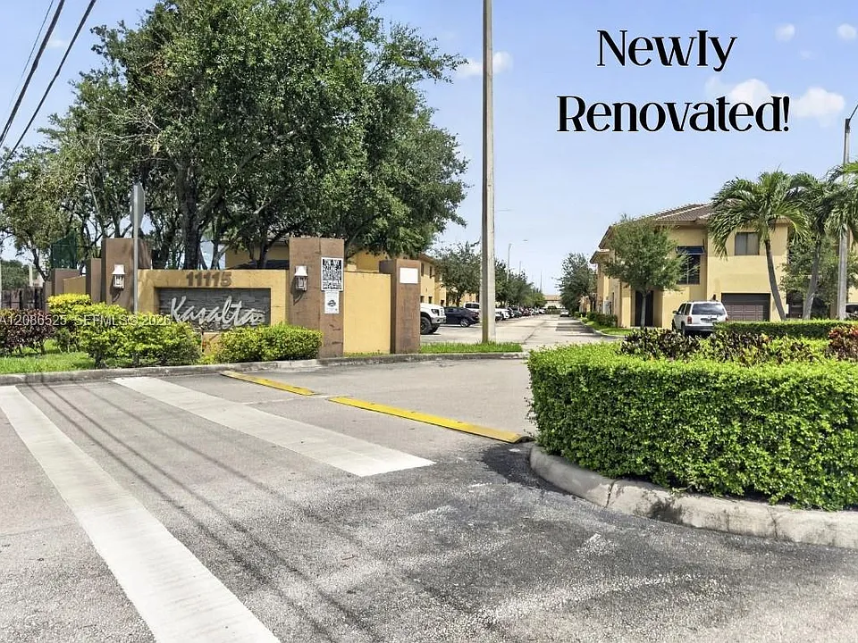 11115 W Okeechobee Rd #118