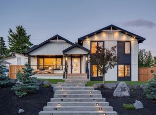 16 W Calandar Rd NW, Calgary, AB T2L0P6