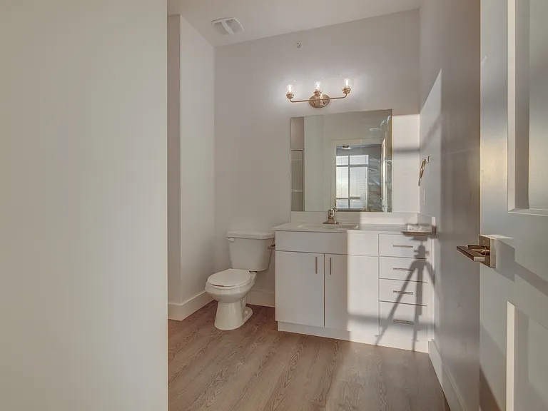 The Pointe at West Point — Photo 29
