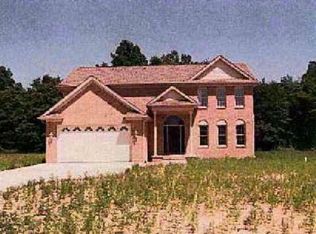 25985 Frances Ln, New Boston, MI 48164