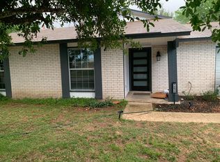 14824 Star Cross Trl, Lytle, TX 78052