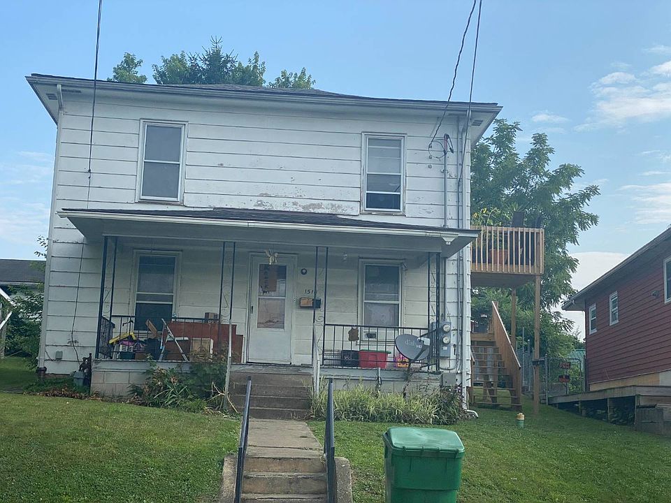 2nd image of 1510 W Pike St