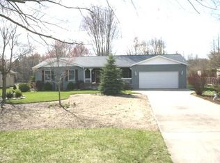 681 Point Dr, Clare, MI 48617