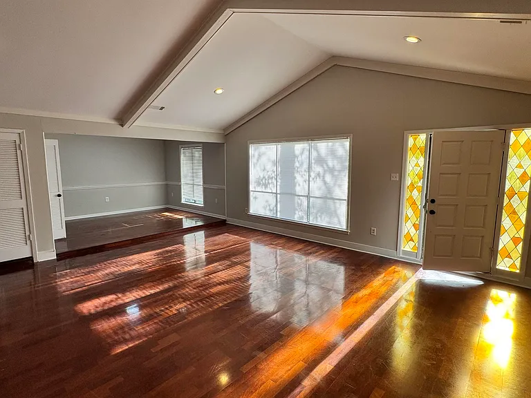 2302 Hawksmoor Pl — Photo 2