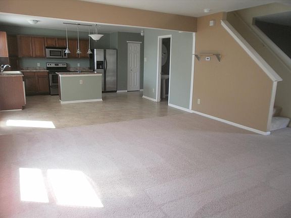 4th image of 4029 Congaree Dr