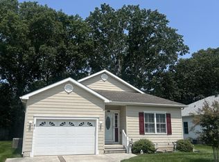 62 Wynndemere Ct, Cape May Court House, NJ 08210