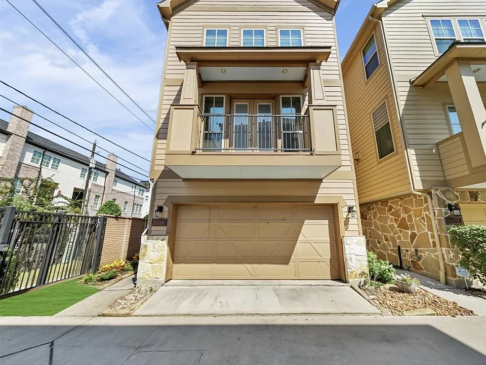 6005A Kansas St
