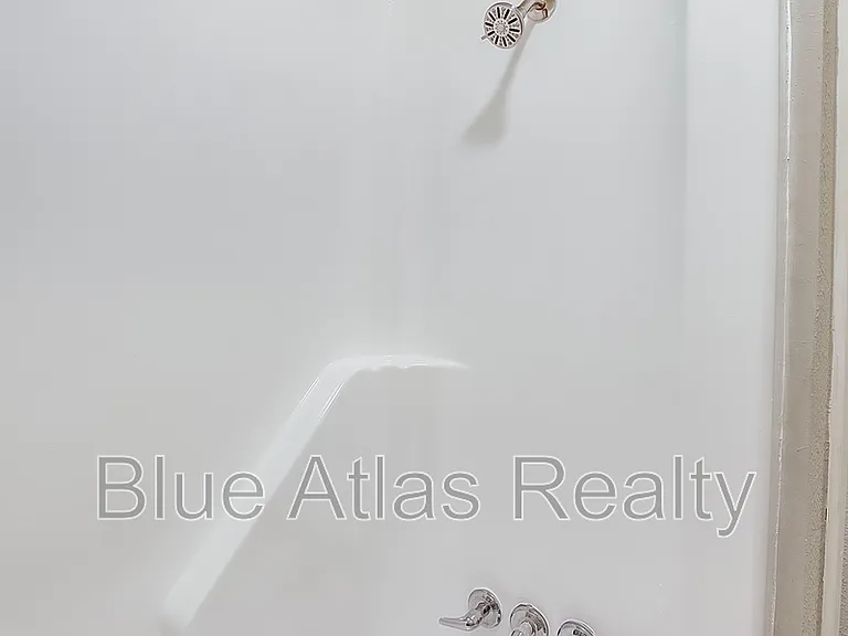1724 Pear St #2 — Photo 7