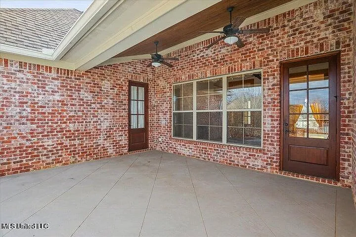 102 Cypress Lake Blvd S — Photo 33