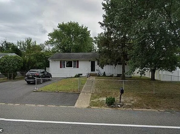 474 Dover Rd, South Toms River, NJ 08757