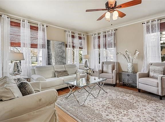 4th image of 3631 Nashville Ave