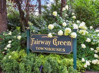 702 Fairway Grn, Mamaroneck, NY 10543