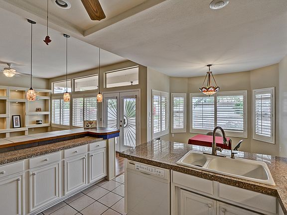 5th image of 14139 W Desert Glen Dr
