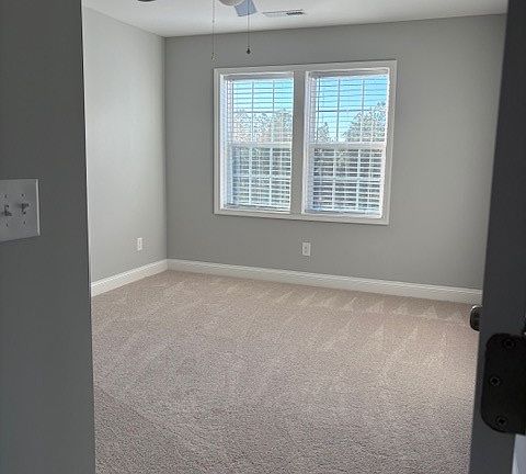 5th image of 521 Stadium Dr