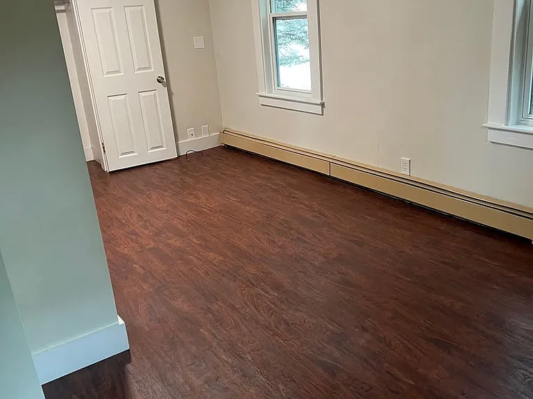 5 Elm Street — Photo 4
