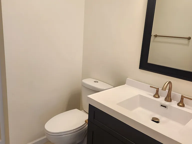 5530 N Frostwood Pkwy #1 — Photo 19