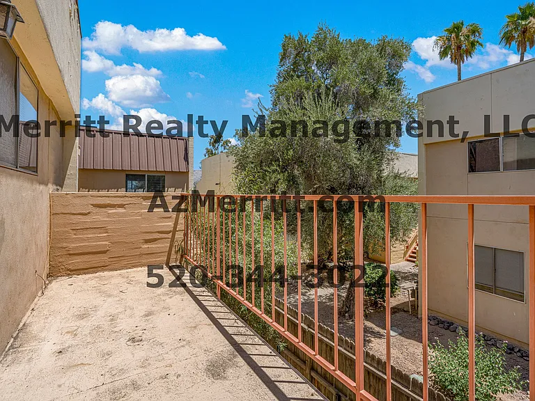 1337 E Fort Lowell Rd — Photo 17