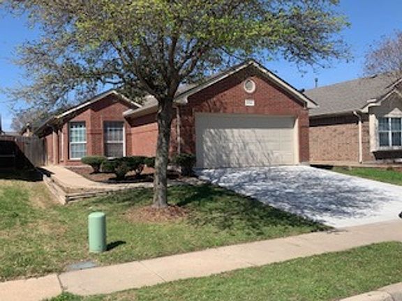 2nd image of 6341 Geneva Ln