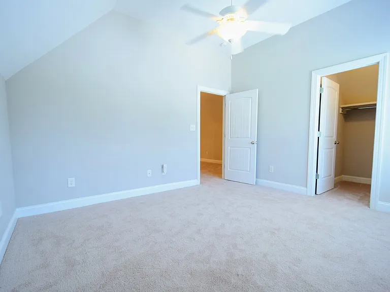 239 Blueridge Rd — Photo 24
