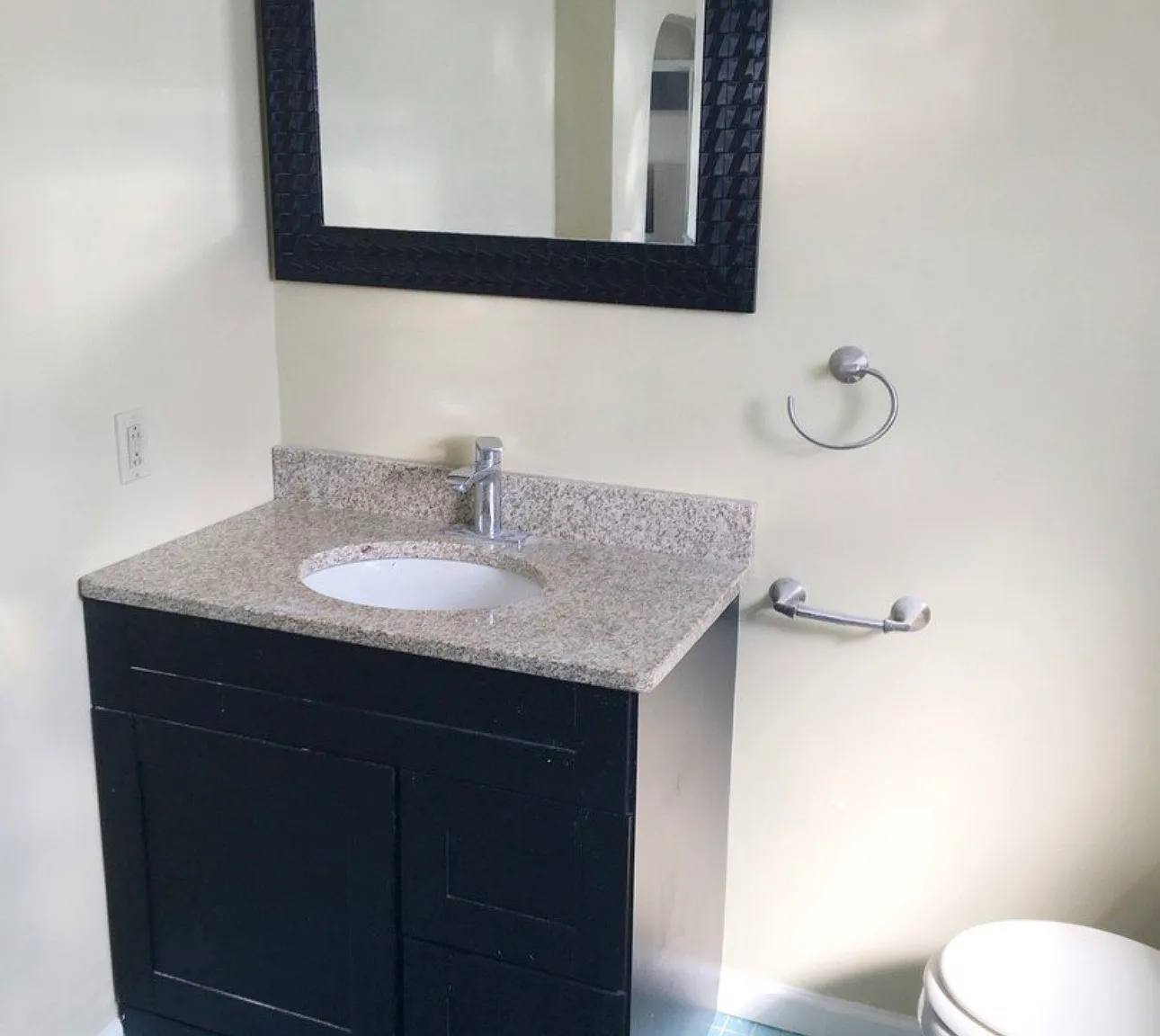 2 bed, 850 sqft, $1,645 — Photo 4