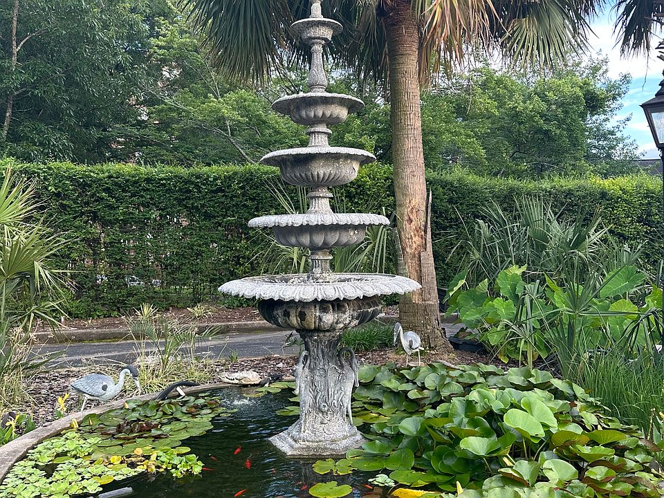 Fountain at entry