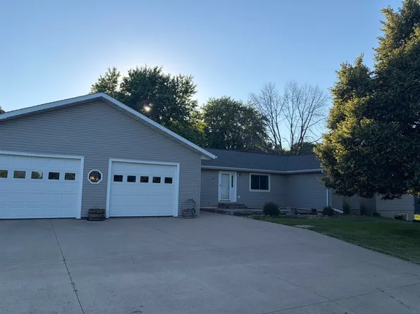 501 Joyce St, Sanborn, IA 51248