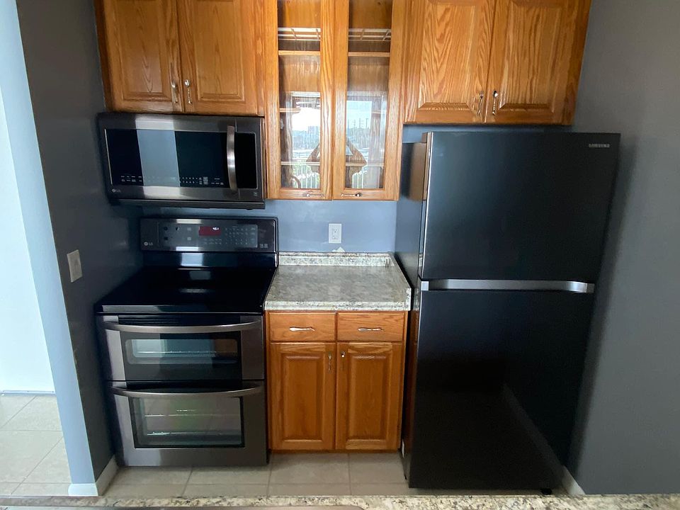 1st image of 3312 Northside Dr APT 514
