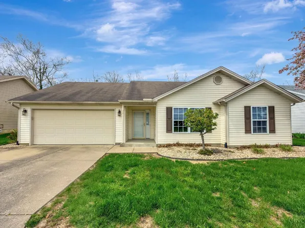 58 W Persimmon Dr, Hamilton, OH 45013